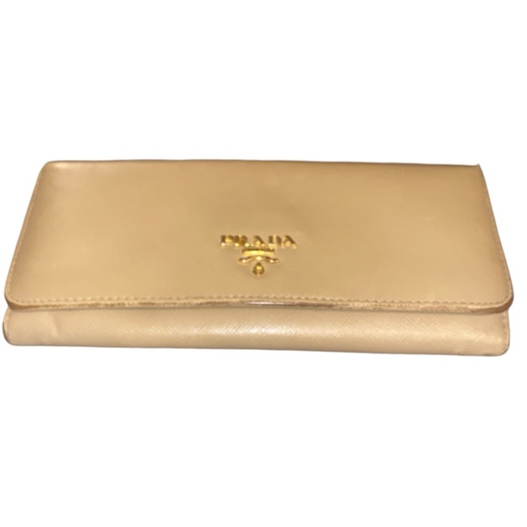 Authentic PRADA Saffiano Metal Sabbia Wallet w/ Card of Authenticity- Box Incl. - Picture 8 of 8